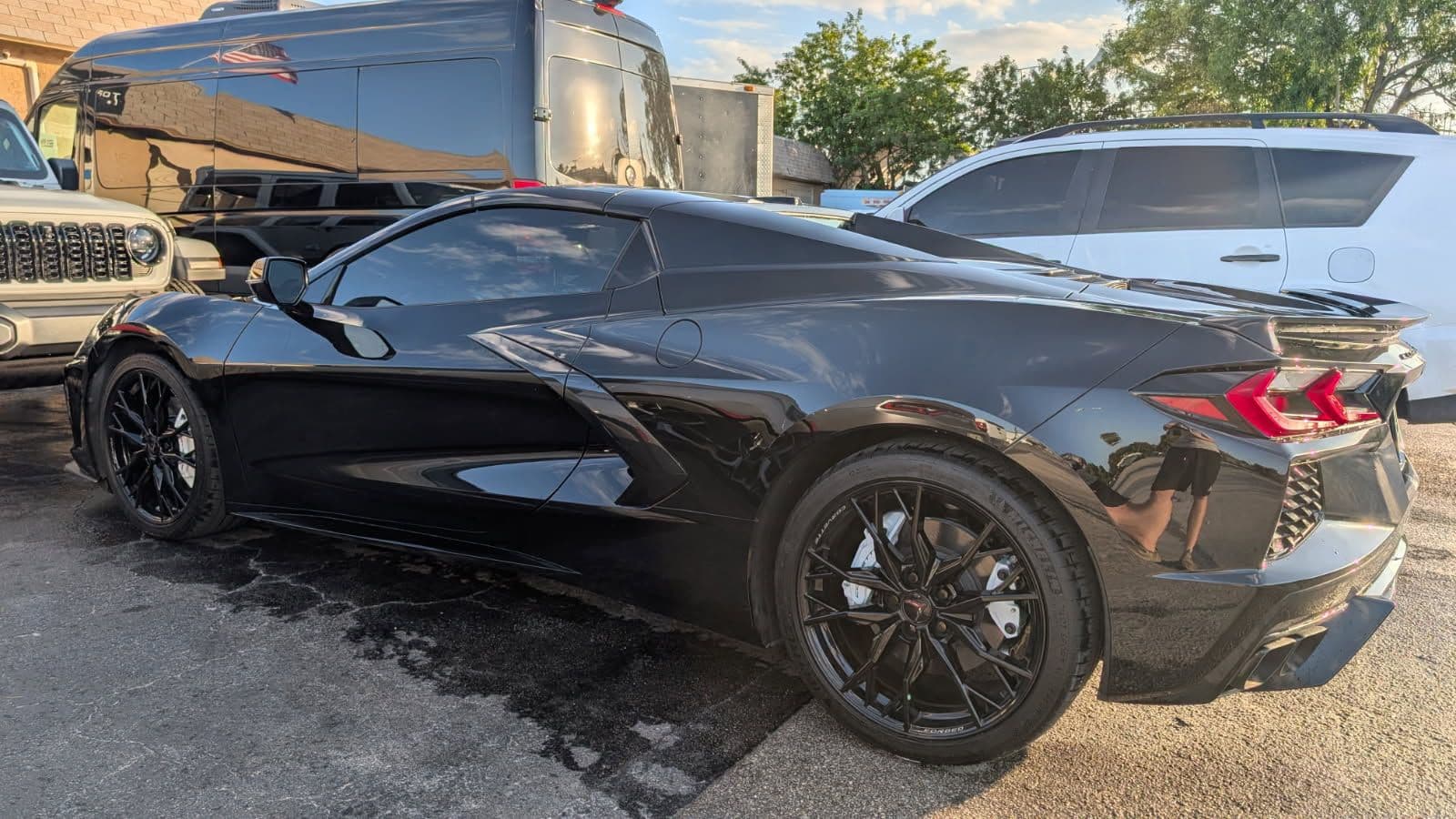 Project Sleek Black C8 Stingray with Painted White Calipers image